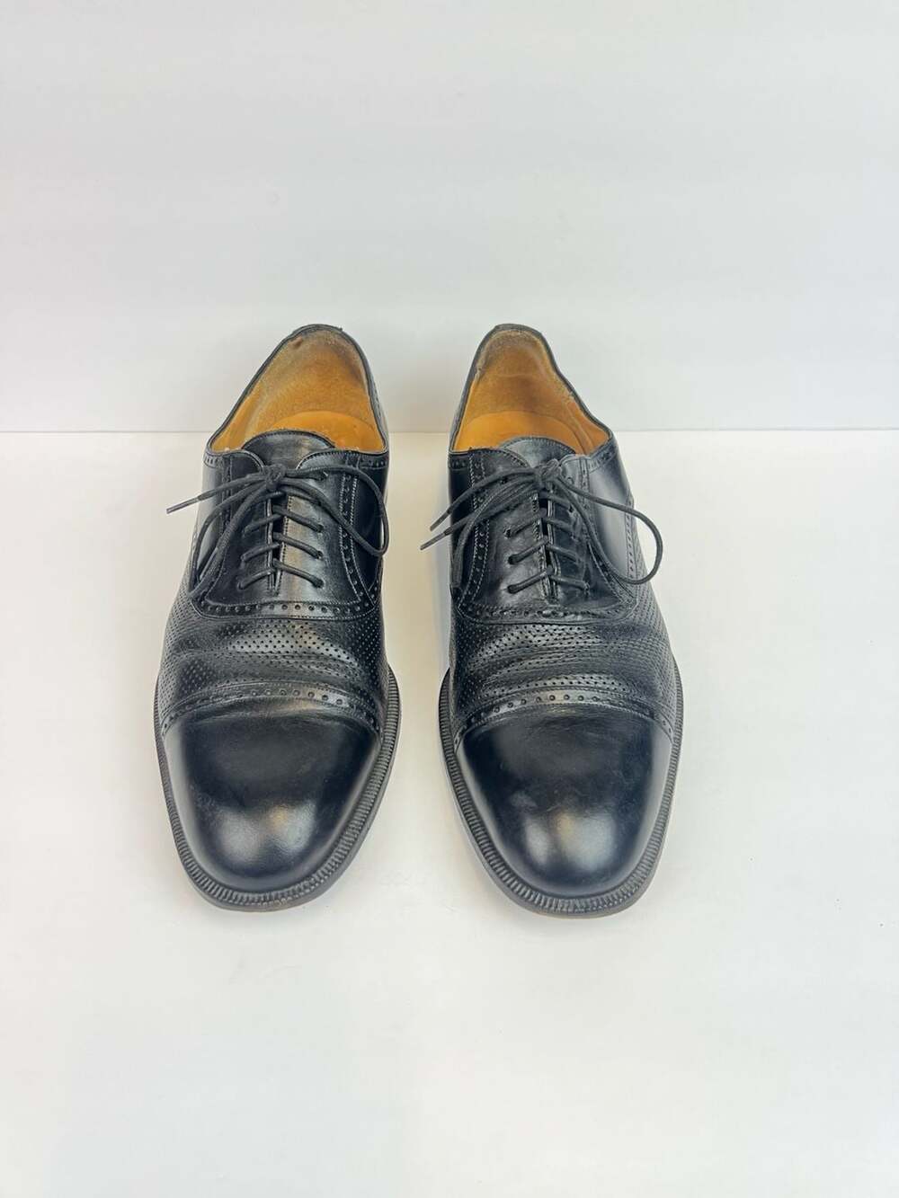 Mezlan Kingston Perforated Cap Toe Oxford Dress Shoes Size 7.5 M